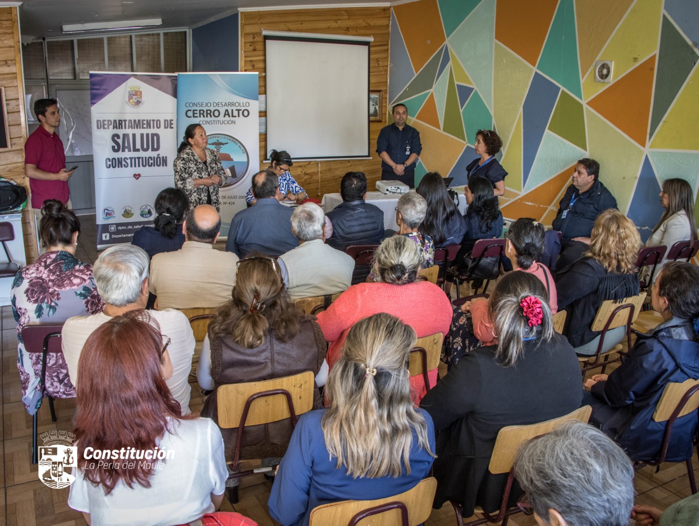 ALCALDE Y REUNIÓN CONSEJO DESARROLLO CERRO ALTO