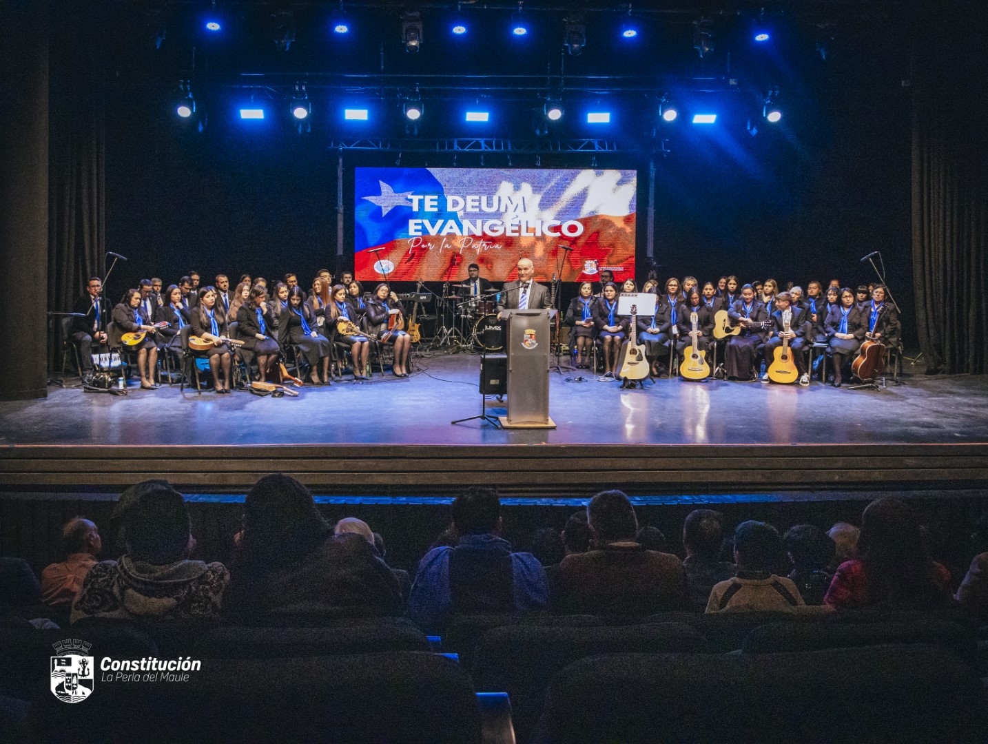 CONSTITUCIÓN CELEBRÓ EL TEDEUM EVANGÉLICO POR LA PATRIA EN EL TEATRO MUNICIPAL.