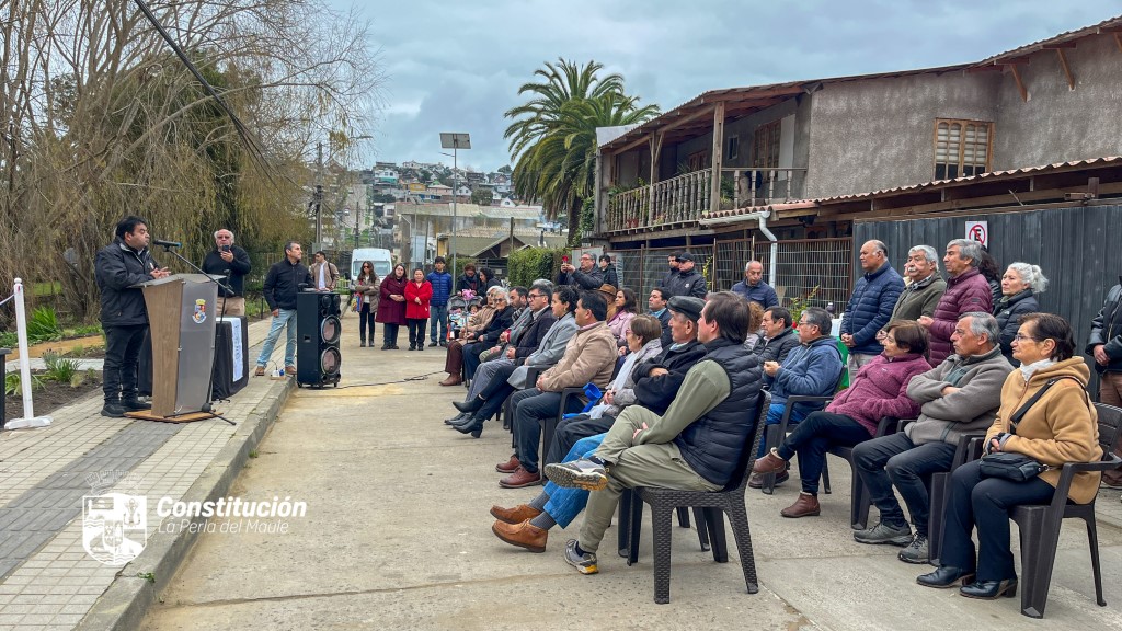 Inauguran nueva placilla en el sector Alameda de Constitución, fruto de un trabajo comunitario y académico.