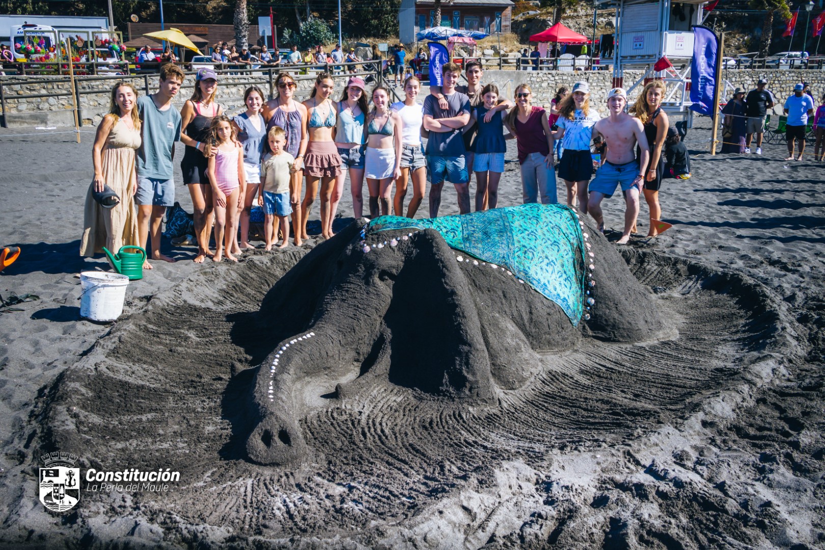 XIX CONCURSO DE CASTILLOS DE ARENA REUNIÓ A FAMILIAS Y TURISTAS EN PLAYA LOS GRINGOS