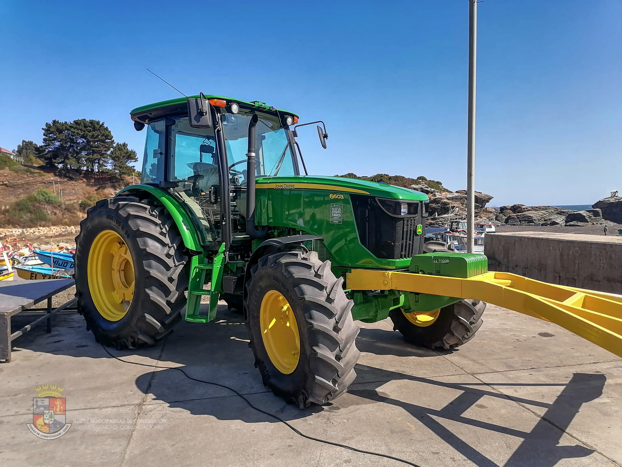 NUEVO TRACTOR PARA CALETA PELLINES