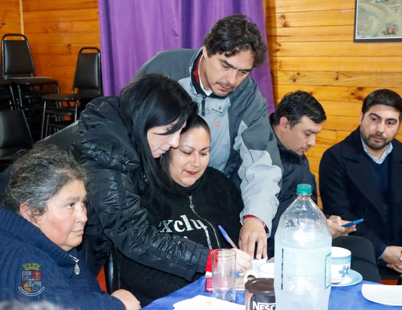 AUTORIDADES REGIONALES Y DIRIGENTES SE REÚNEN PARA BUSCAR MEJORAS EN…