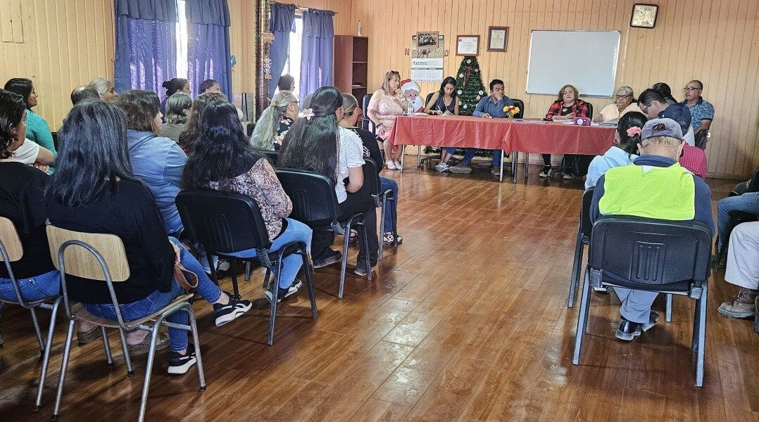 REUNIÓN CON VECINOS DE SAN RAMÓN TRATANDO PROBLEMÁTICAS DEL SECTOR