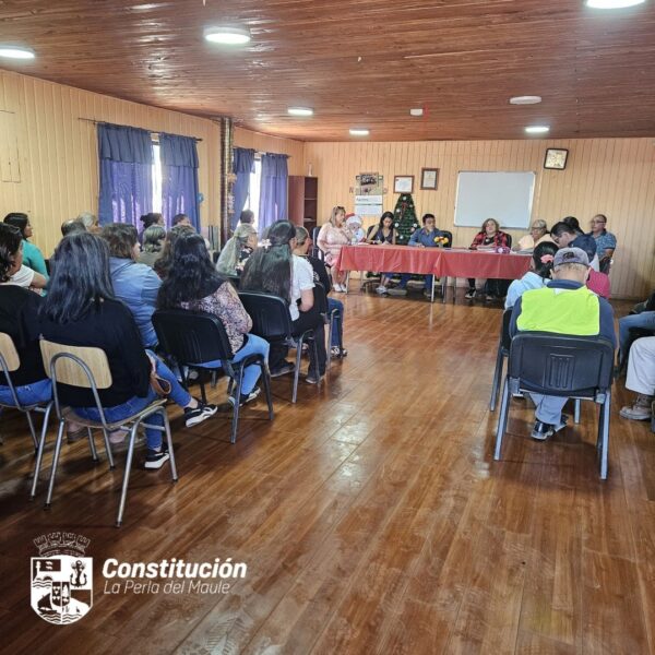 REUNIÓN CON VECINOS DE SAN RAMÓN TRATANDO PROBLEMÁTICAS DEL SECTOR