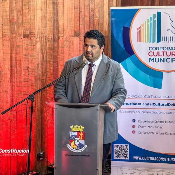 INAUGURAN EXPOSICIÓN DE ACUARELAS DE LA ARTISTA ELIZABETH GAETE HOLMES