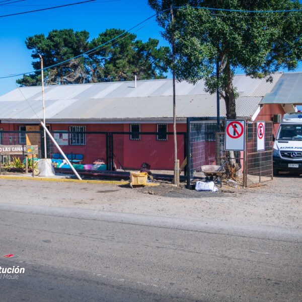MUNICIPALIDAD DE CONSTITUCIÓN REFUERZA LIMPIEZA EN POSTA LAS CAÑAS ANTE…