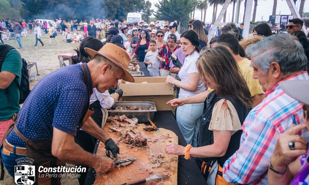 MASIVA CONCURRENCIA EN LA FIESTA DEL CORDERO AL FARO EN LA COMUNA DE CONSTITUCIÓN