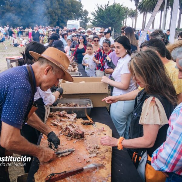 MASIVA CONCURRENCIA EN LA FIESTA DEL CORDERO AL FARO EN…