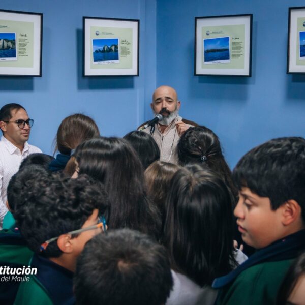 MUSEO DE CONSTITUCIÓN INAUGURA EXPOSICIÓN FOTOGRÁFICA DE ARTISTA LOCAL DENOMINADA…