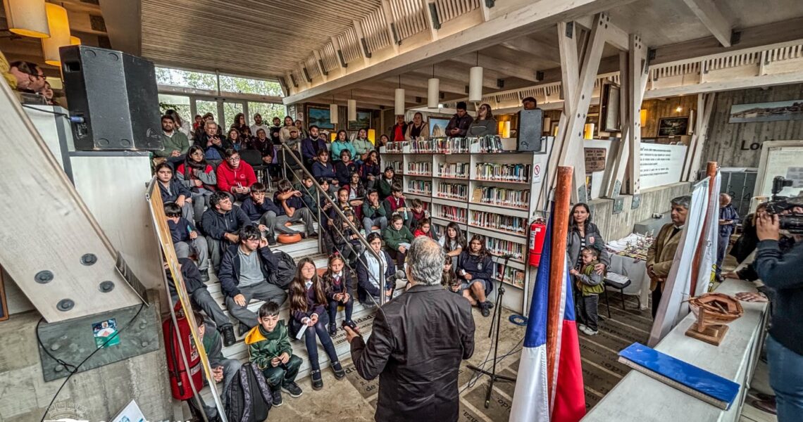 CONCURSO LITERARIO EN EL DÍA DEL LIBRO REÚNE A MÁS DE 200 ESTUDIANTES DE CONSTITUCIÓN Y EMPEDRADO.