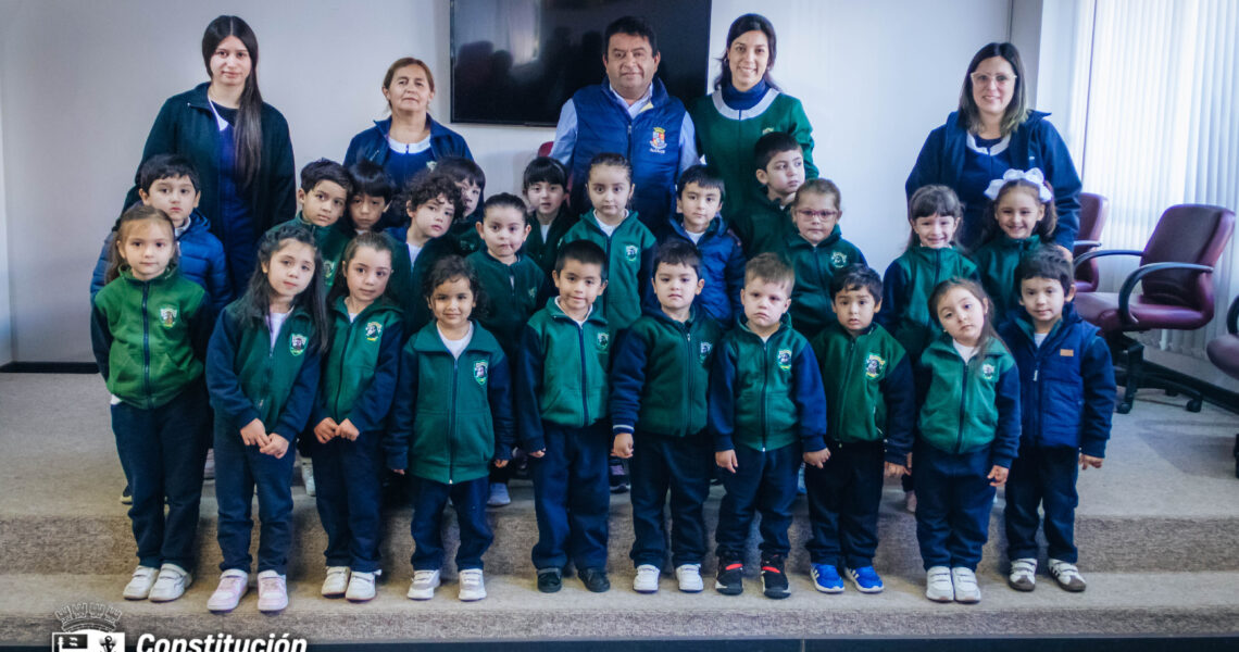 JORNADA DE EDUCACIÓN CIVIL: PEQUEÑOS CIUDADANOS VISITAN EL MUNICIPIO DE CONSTITUCIÓN