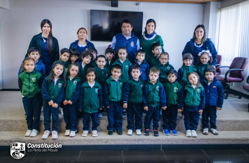 JORNADA DE EDUCACIÓN CIVIL: PEQUEÑOS CIUDADANOS VISITAN EL MUNICIPIO DE CONSTITUCIÓN