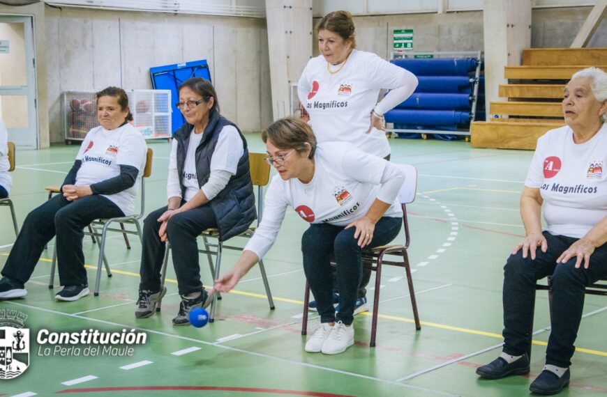 MÁS DE 200 ADULTOS MAYORES PARTICIPARON EN COMPETENCIA AMISTOSA DE BOCHAS EN CONSTITUCIÓN