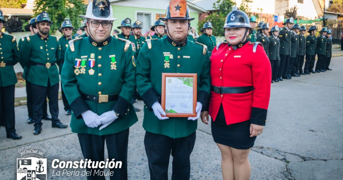 Tercera Compañía de Bomberos de Constitución celebró su 51° aniversario con emotiva ceremonia en El Falucho.