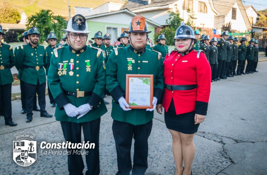 Tercera Compañía de Bomberos de Constitución celebró su 51° aniversario con emotiva ceremonia en El Falucho.
