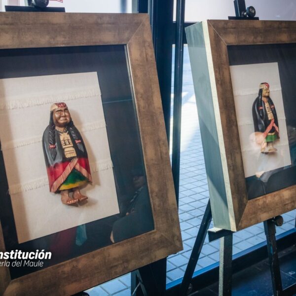 «EÑALLEY CHI RETRAF: JOYAS HERMOSAS: UNA VALIOSA EXPOSICIÓN DE JOYAS…