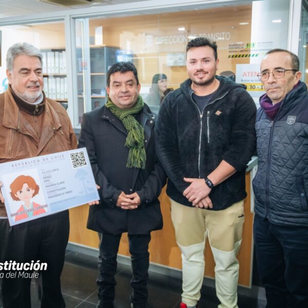 PRIMERA LICENCIA DE CONDUCIR DIGITAL EN CONSTITUCIÓN: HITO EN LA…