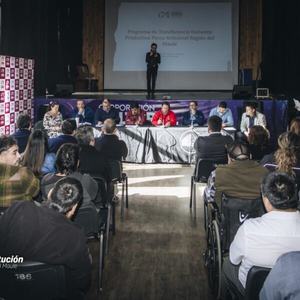 GOBERNADOR LIDERÓ MESA DE LA PESCA EN CONSTITUCIÓN PARA FORTALECER…