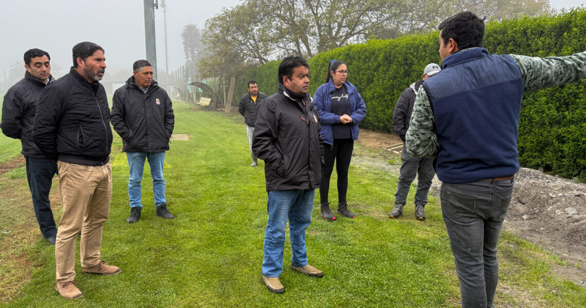 AVANCES EN SISTEMA DE AGUA DE ESTADIO PUTÚ: AHORA SE AHORRARÁN $5.000.000 MENSUALES EN EL REGADO DEL PASTO DE LA CANCHA.