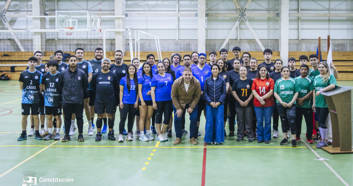  INICIÓ LA LIGA COMUNAL DE VÓLEIBOL EN CONSTITUCIÓN: SALUD Y DEPORTE SE UNEN POR PROMOVER EL DEPORTE EN COMUNIDAD EN CONSTITUCIÓN