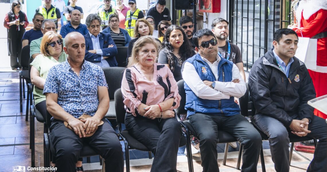ALCALDE DE CONSTITUCIÓN LANZA «BOTÓN DE EMERGENCIA»: UNA INICIATIVA QUE ENTREGA MÁS SEGURIDAD PARA EL COMERCIO LOCAL EN CONSTITUCIÓN