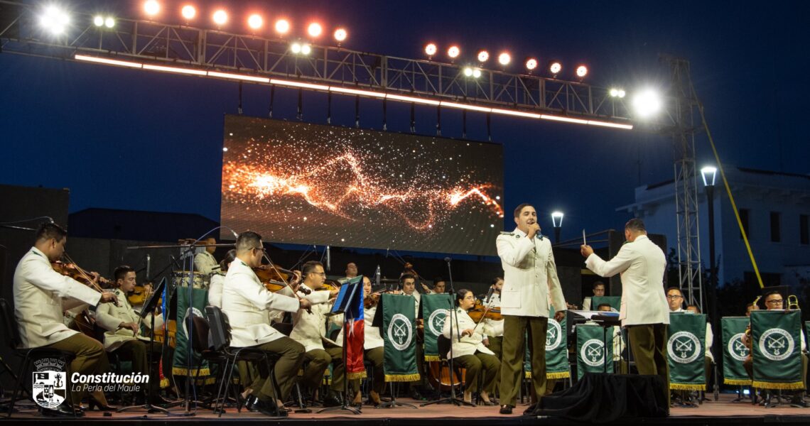MULTITUDINARIA PRESENTACIÓN DEL ORFEÓN DE CARABINEROS LLENÓ DE MÚSICA Y EMOCIÓN LA PLAZAARTURO PRAT DE CONSTITUCIÓN: “ESTO ES EXACTAMENTE LO QUE QUEREMOS PARA NUESTRA COMUNA”