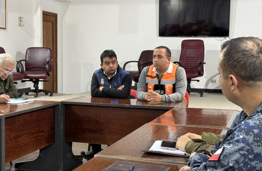 CONSTITUCIÓN FORTALECE COORDINACIÓN COMUNAL ANTE EL INVIERNO Y CONTINGENCIAS LOCALES EN NUEVA SESIÓN DEL COGRID